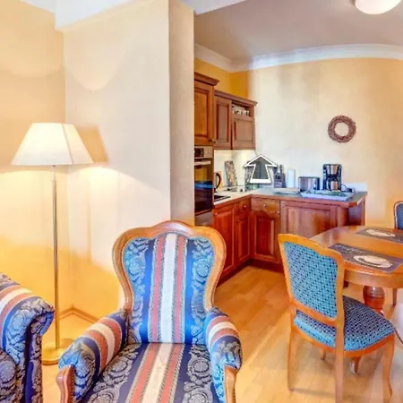 Seeschloß - Aus Gründerzeiten Apartment Ostseebad Heringsdorf